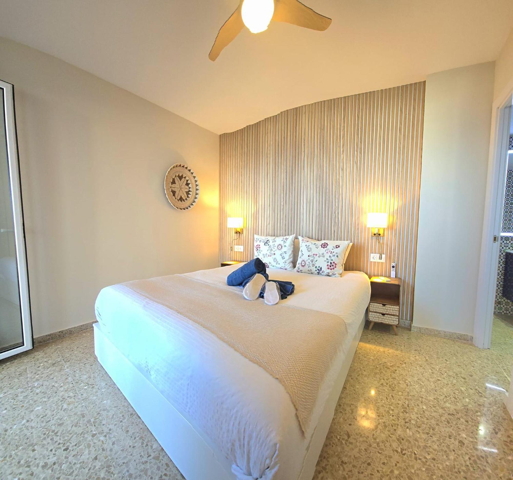 Seaview Retreat Torremolinos City Center, With Pool And Amazing Views By Namaste Elite エクステリア 写真